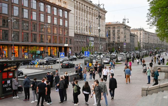 В центрі Києва завтра обмежать дорожній рух: в чому причина