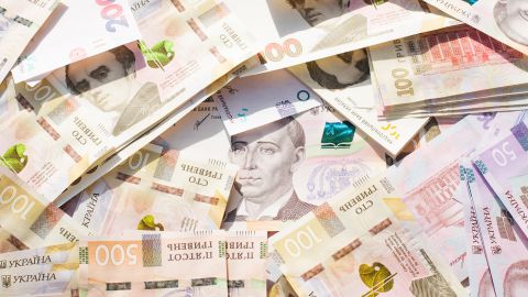 У Київській області викрили шахрайку, яка ошукала людей на 740 тисяч гривень