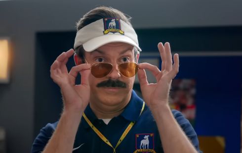 Найочікуваніші серіали серпня 2026: "Тед Лассо", "Зовнішні мілини" та інші прем'єри