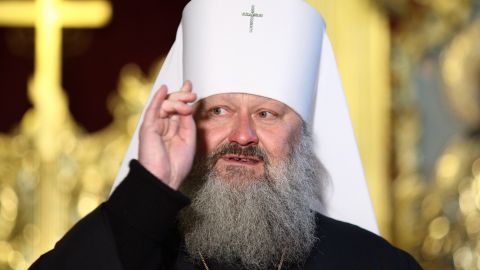 Батюшка УПЦ МП Паша Мерседес залякує українців "апокаліпсисом": абсурдне відео