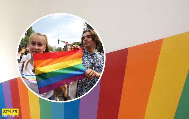 Разрисовали в цвета радуги: в сети увидели намек на ЛГБТ в школе под Львовом