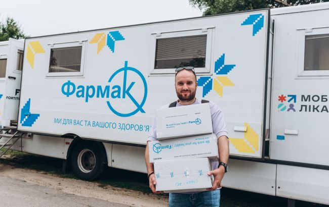 Турбота про здоров’я постраждалих від окупації: «Фармак» втретє підтримав проєкт «Мобільні лікарі»