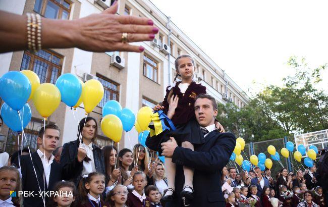Школьные линейки на 1 сентября: в Минздраве сделали важное заявление