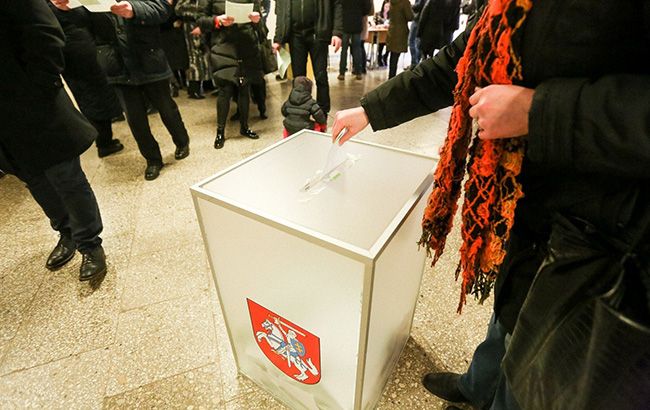 У Литві розпочався другий тур президентських виборів