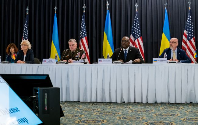 Главы Минобороны Украины и США обсудили подготовку к следующему "Рамштайну"