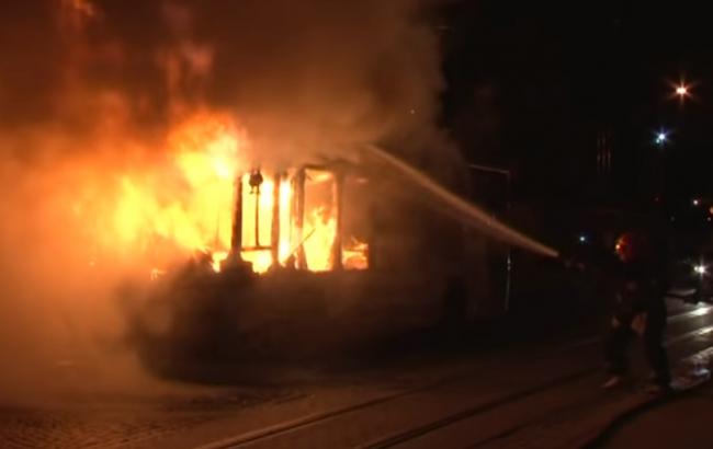 Во Львове сгорел пассажирский автобус