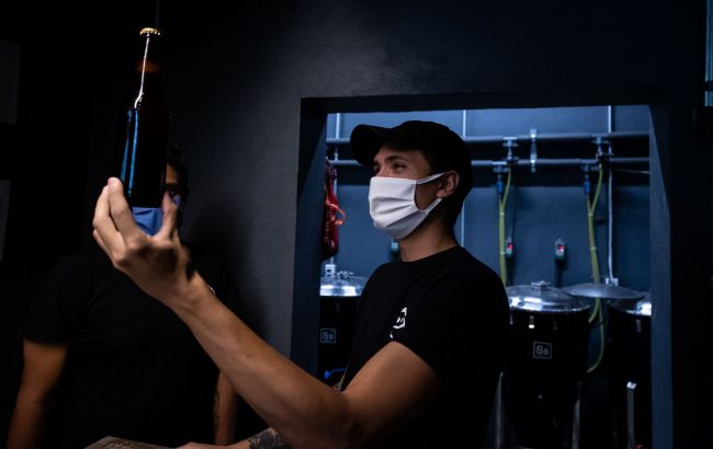 Часть партии пива "Львовское Рождественское" отзывают из обращения: в чем причина