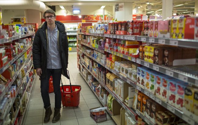 Чи можуть відмовити у торговій точці сплатити карткою? Експерти дали чітку відповідь