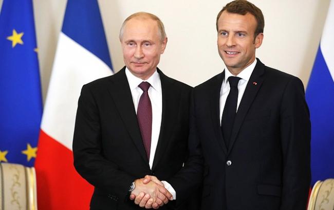 Макрон и Путин обсудили минские соглашения и политзаключенного Сенцова