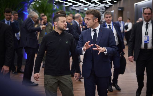 ПВО и "коалиция решительных": Зеленский провел часовой разговор с Макроном