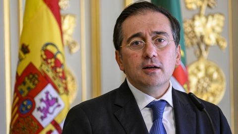 Глава МЗС Іспанії песимістично налаштований щодо припинення вогню в Україні