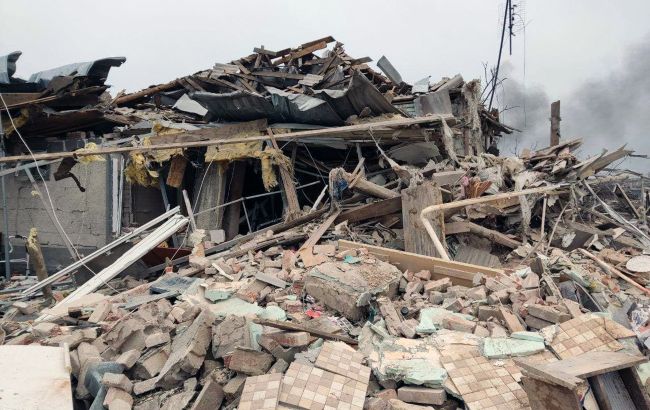 В Бородянке российские ракеты разрушили два многоэтажных дома