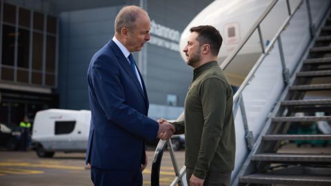 Інцидент з літаком Зеленського: в Ірландії не бачать провалу своїх спецслужб
