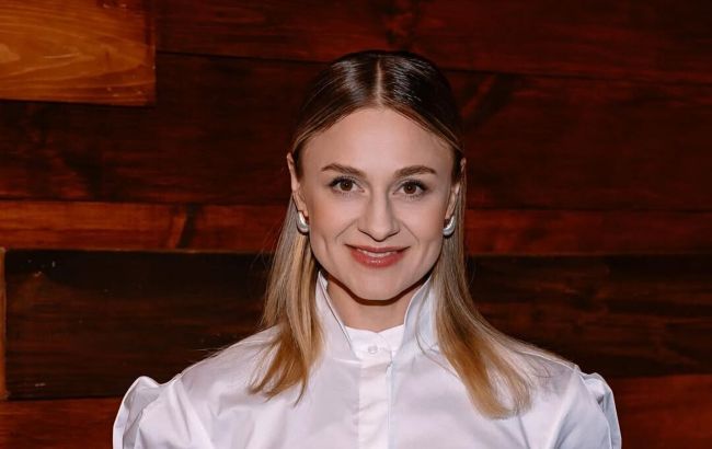 "Наладили отношения". Звезда "МастерШеф" Мартыновская показала бывшего мужа с дочкой (фото)