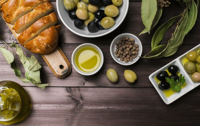 Дізнайтеся, чи оливки насправді корисні для вашого здоров'я