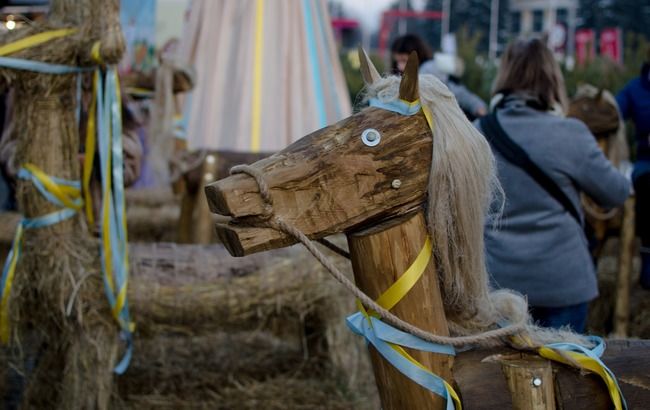 Масляна в місті: на ВДНГ влаштують народні гуляння і спалять опудало Зими