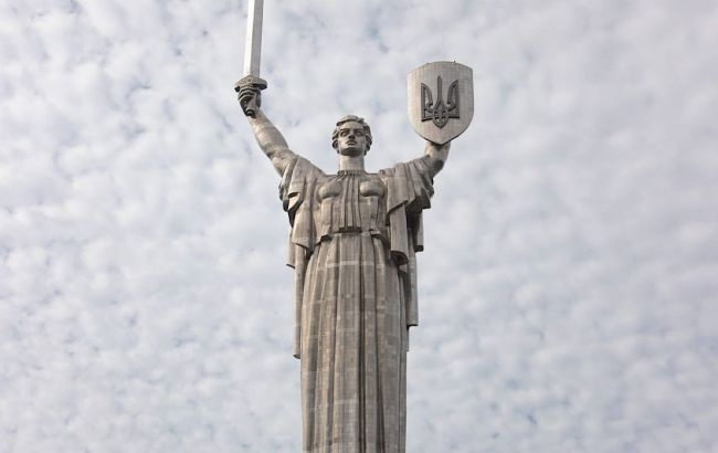 "Родина-мать" станет доступна для киевлян и гостей города: когда можно посетить территорию мемориала