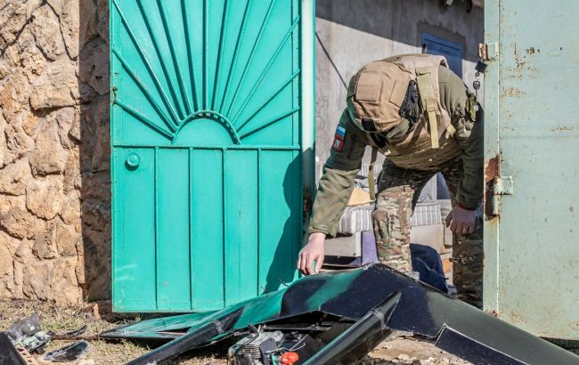 У Криму лунають вибухи та стрілянина: попередньо, вдарили по нафтобазі