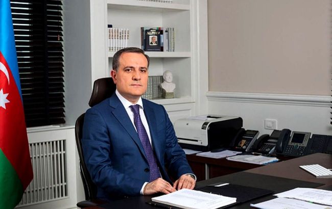 Азербайджан відкликав посла в Греції для консультацій