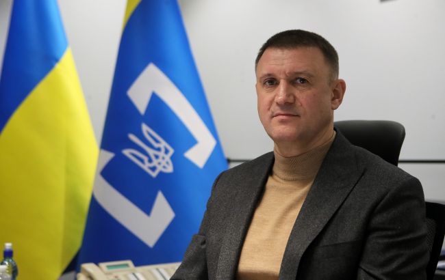 Кабмин уволил главу БЭБ Мельника