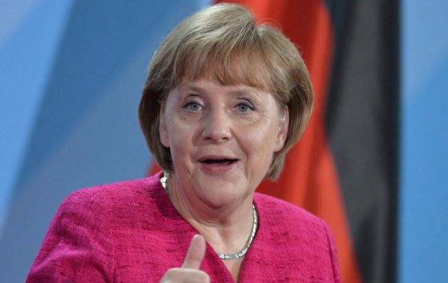 Партія Меркель виграє місцеві вибори у найбільшій землі Німеччини