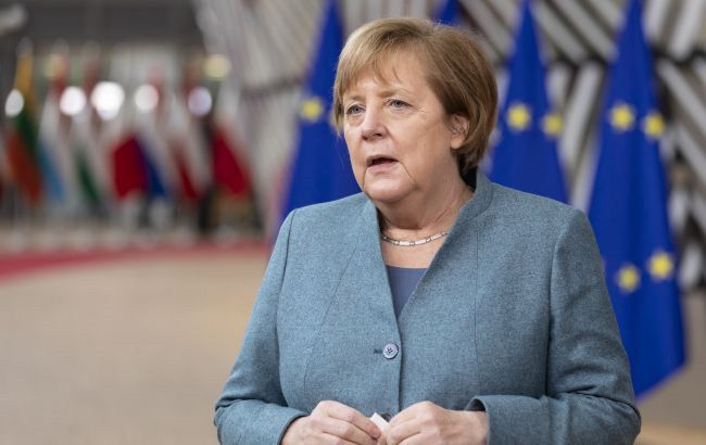 Меркель заявила, що хоче домовитися з талібами про продовження евакуації з Афганістану