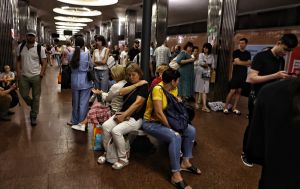 У Києві чути вибухи під час повітряної тривоги через дрони