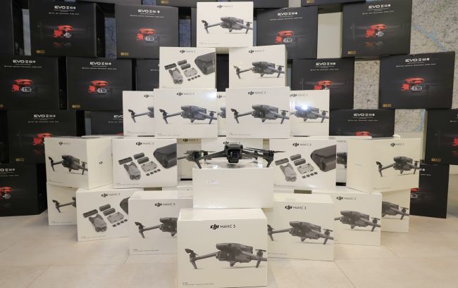Днепр передает военным 70 дронов, приобретенных фондом TAPS и городским штабом обороны