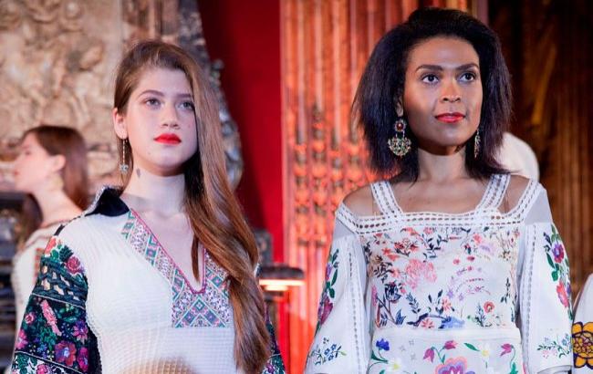 Вышиванки украинского дизайнера покорили Париж