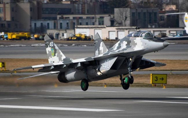 Польша передала Украине 14 истребителей МиГ-29