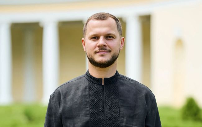 У Києві вже будують переправи через Дніпро: коли запрацюють перші мости