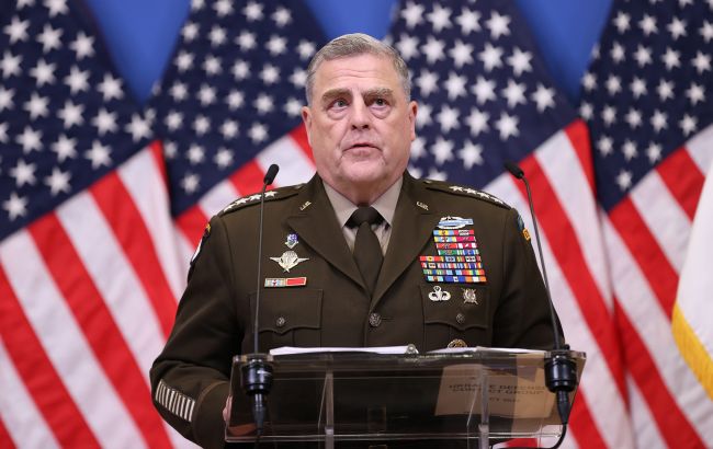 Генерал США: союзники продовжать навчати військових України на танках та системах ППО