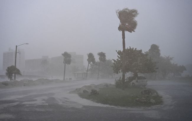 Південна Каліфорнія під водою: з'явились перші жертви шторму