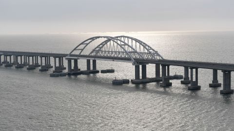 Η επίθεση στη γέφυρα της Κριμαίας είναι ειδική επιχείρηση της SBU και του Πολεμικού Ναυτικού, - πηγές