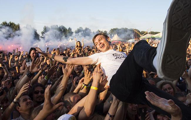 Світ любові, миру і добра: яскравий фоторепортаж з фестивалю "Файне Місто"