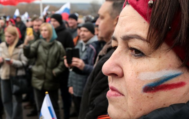 Большинство жителей России за войну и не согласны вернуть захваченные территории Украины