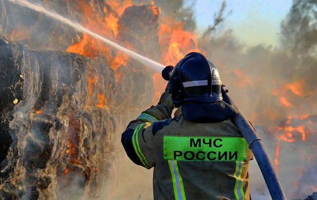 Дроны атаковали Ярославль и летят на Москву: на НПЗ возник пожар