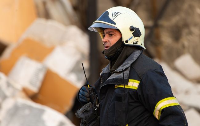 Тривога 10 годин, будинки без тепла та світла: що відомо про наслідки обстрілу Києва на зараз