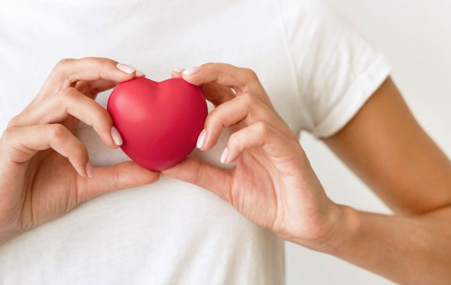 Які ознаки можуть вказувати на приховані хвороби серця: будьте уважні