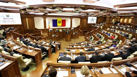 У Молдові оголосили про розпуск парламенту