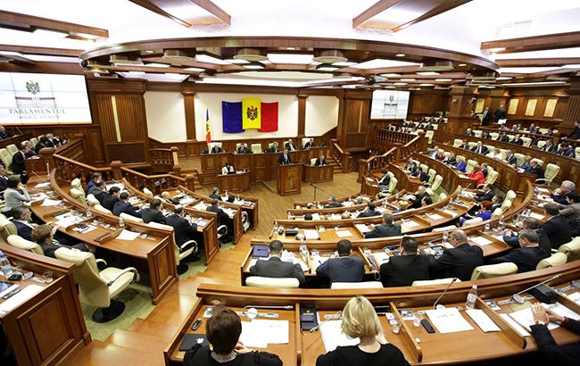 В Молдове объявили о роспуске парламента