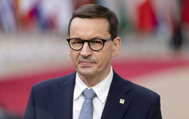 Премьер Польши предлагает ввести чрезвычайное положение на границе с Беларусью
