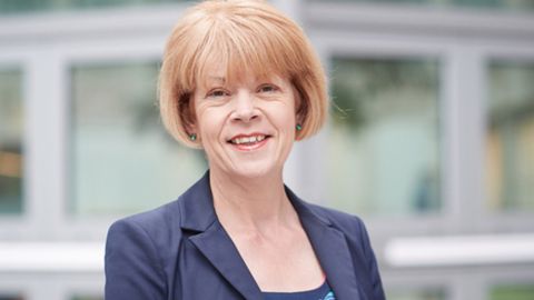 Британия хочет принять участие в разработке Крымской платформы