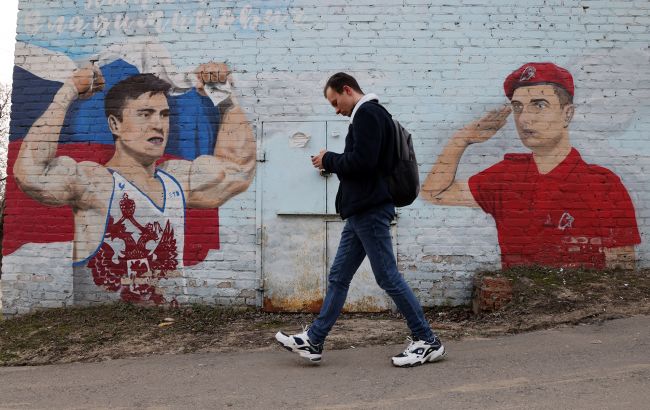 В Москве "легли" все мобильные операторы в день репетиции парада