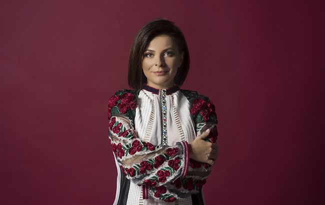 Оксана Муха вирушає у великий Різдвяний тур