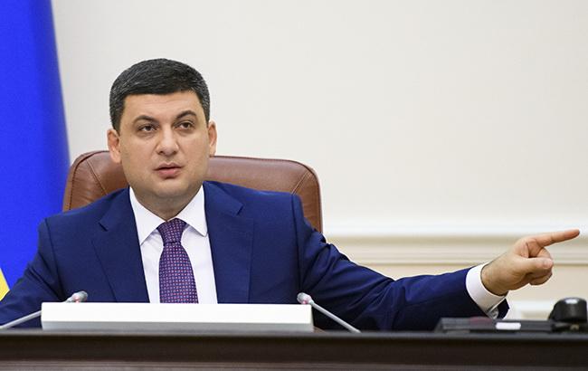 Гройсман вимагає від УЗ проводити фотофіксацію вивезення лісу