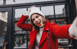 Влюбляют мгновенно: самые очаровательные знаки Зодиака, перед которыми невозможно устоять