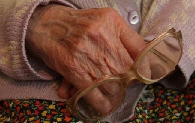 Тернопольскую бабушку лжемедики ограбили на 15 тысяч
