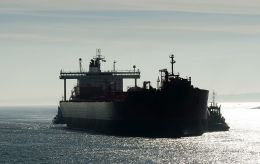 Взяли на абордаж: військові Бельгії вперше затримали "тіньовий" танкер РФ