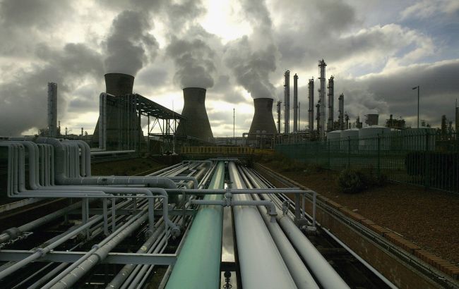 Индийские государственные НПЗ избегают российской нефти из-за риска санкций, - Bloomberg